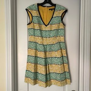 Nanette Lepore Dtess, size 8, silk/linen, fully lined, hidden zipper, navy trim